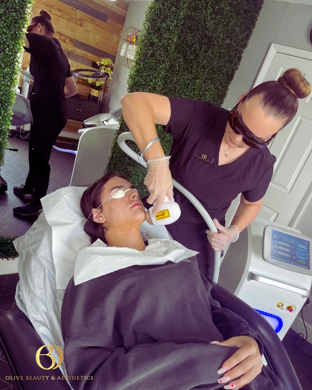Laser Skin Resurfacing at Olive Beauty